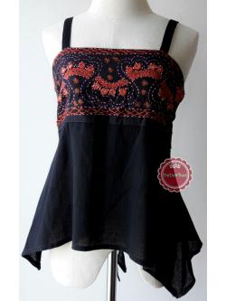 T82:2nd hand top เสื้อสายเดี่ยวสีดำปักเลื่อมแวววาวที่หน้าอก