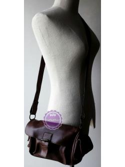 B50:2nd hand bag กระเป๋าสะพายหนังสีน้ำตาล ถอดสายเปลี่ยนได้ มีสายสั้นและสายยาว