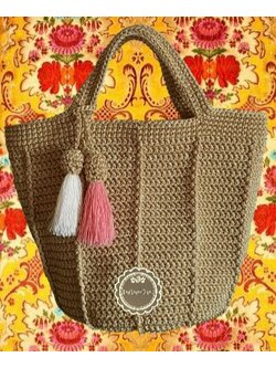 ขายแล้วค่ะ B76 : Crochet bag กระเป๋าถักเชือกร่มทรงถังสีราชนิยมดิ้นเงิน ❤️