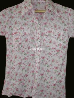 แถมให้คุณPum ค่ะ T20:2nd hand top เสื้อเชิ้ตสีชมพูลายดอกกุหลาบจิ๋ว ๆ น่ารัก❤