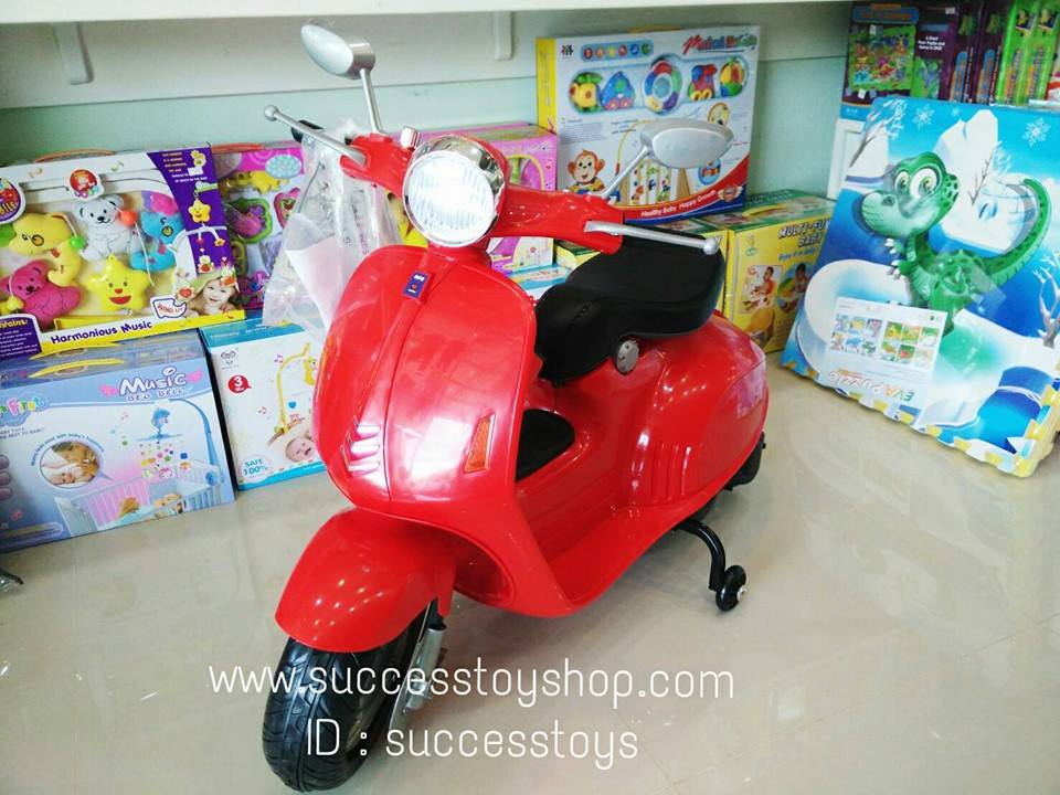 รถมอเตอร์ไซค์เวสป้า รุ่น CC3172 มี 4 สี ชมพู ดำ ขาว แดง
