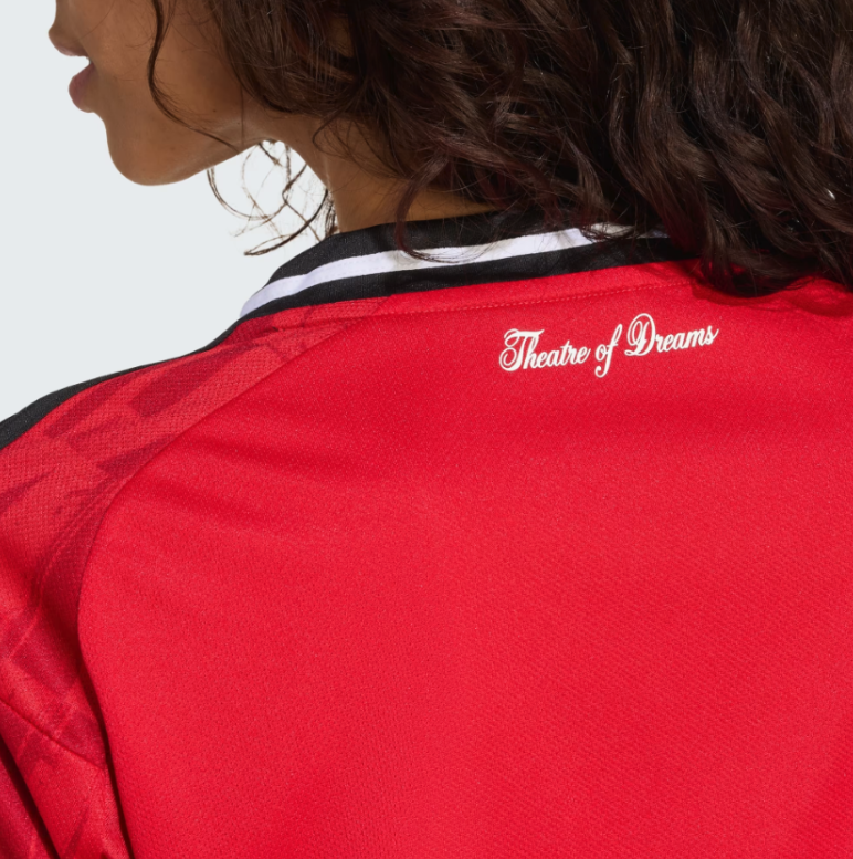 เสื้อผู้หญิงแมนเชสเตอร์ ยูไนเต็ด 2025 2026 ทีมเหย้าของแท้