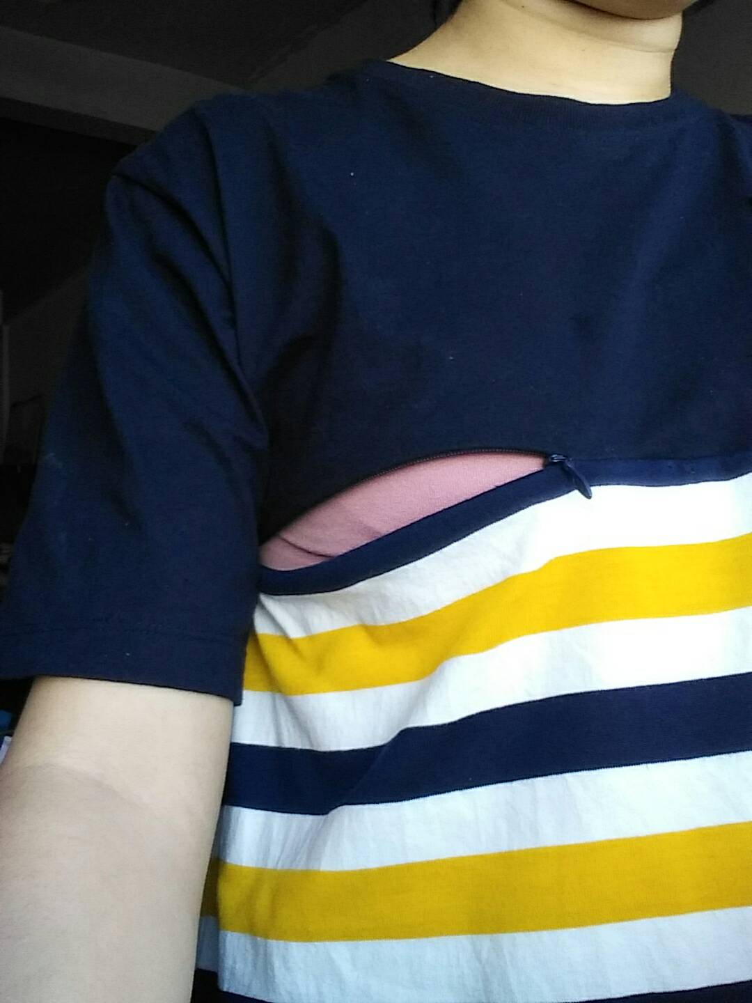 เสื้อครอบครัว สีสันสดใส สั่งเพิ่มซิปเปิดให้นมได้ มีให้เลือกหลายสี