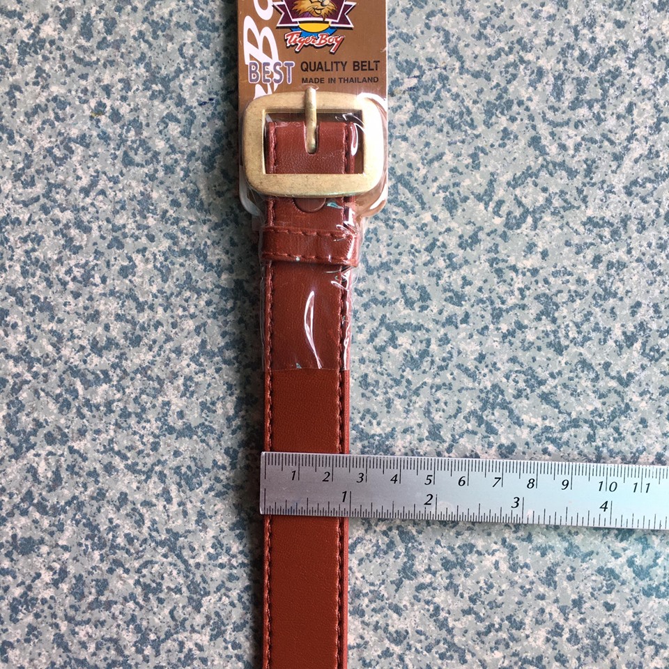 เข็มขัดหนัง PVC สีน้ำตาล หัวเหลี่ยม ขนาดกลาง