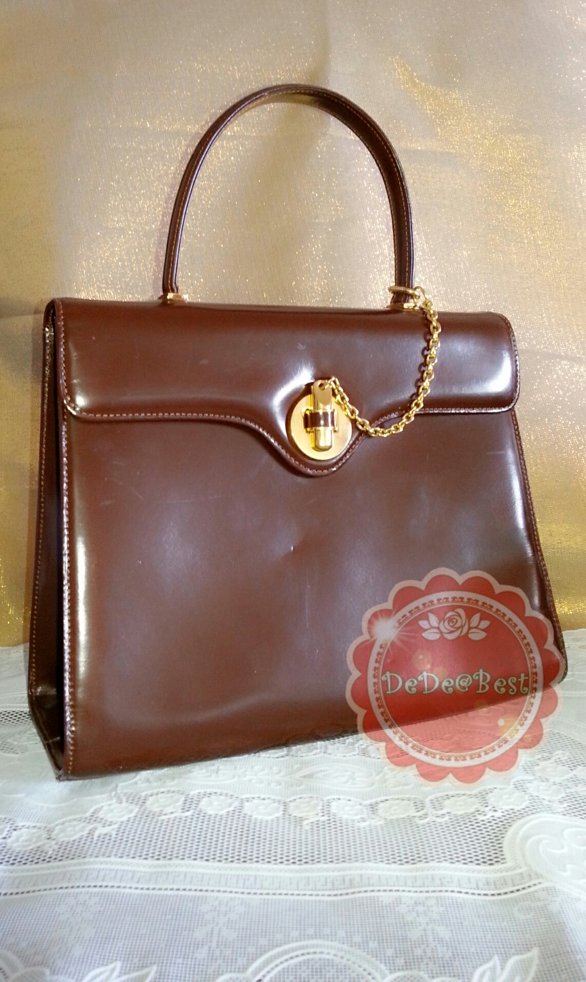 B24:Vintage leather bag กระเป๋าถือ ทรงสี่เหลี่ยม หนังแท้ สีน้ำตาล สวยสง่างาม