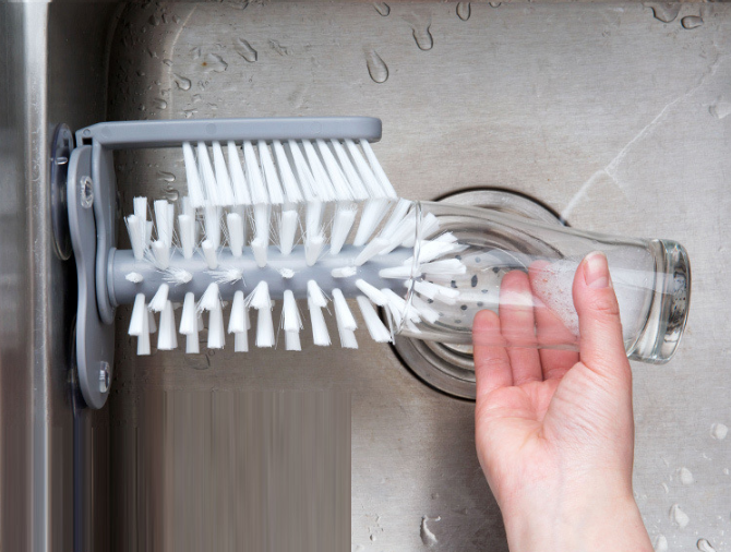 แปรงล้างแก้วน้ำ (ที่ทำความสะอาดแก้ว)