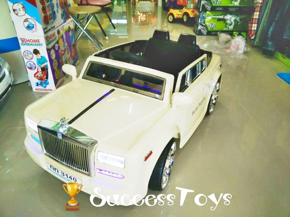 รถแบตเตอรี่เด็กนั่งโรลสรอยซ์ 2 มอเตอร์ 2 แบต รุ่น กก3140 มี 2 สี ครีม แดง
