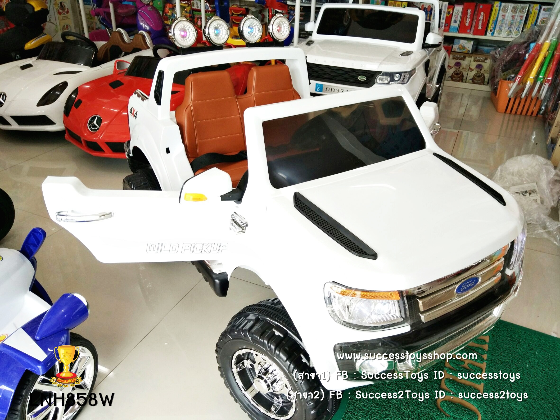 LNS858W รถกระบะฟอร์ด(งานเทียบ) สีขาว (5มอเตอร์)