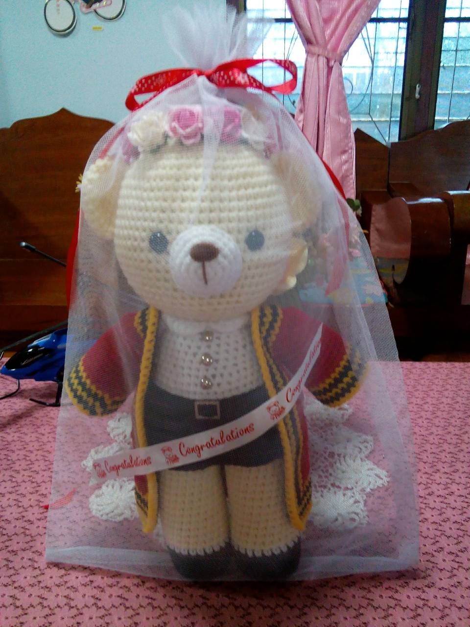 ตุ๊กตาถักหมีรับปริญญา ครุุยพระจอมเกล้าฯ ขนาด 12 นิ้ว