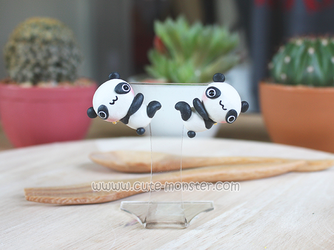 ต่างหูน้องหมีแพนด้าเกาะหู Little Panda