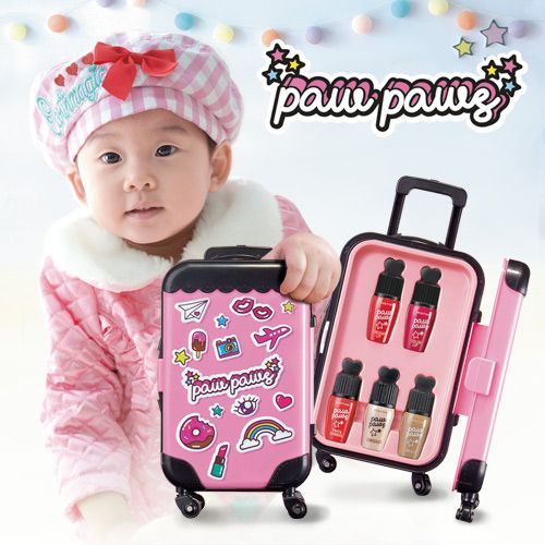 Mistine paw paws minimal baggage พาว พาวส์ มินิมอล แบ็คเกจ เซท เซ็ทกระเป๋าเครื่องสำอางล้อลากสุดพิเศษ มาพร้อมกับสติกเกอร์สุดน่ารัก