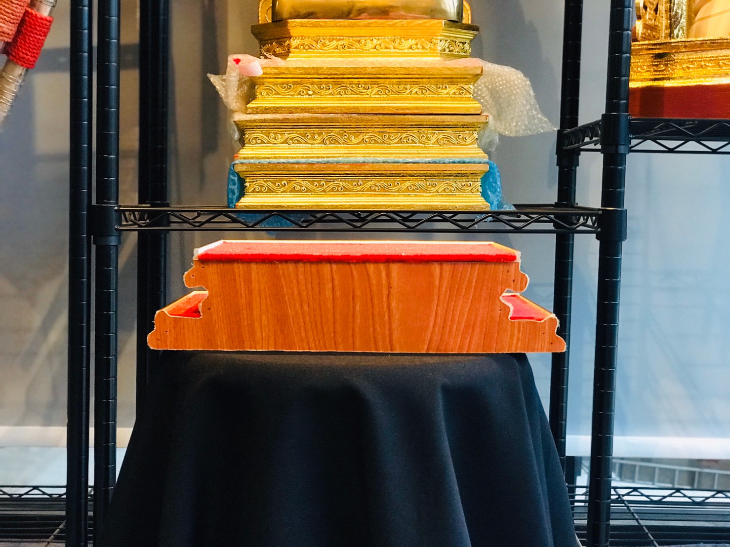 แท่นไม้กรอบรูป 9 นิ้ว (ย่อมุม)