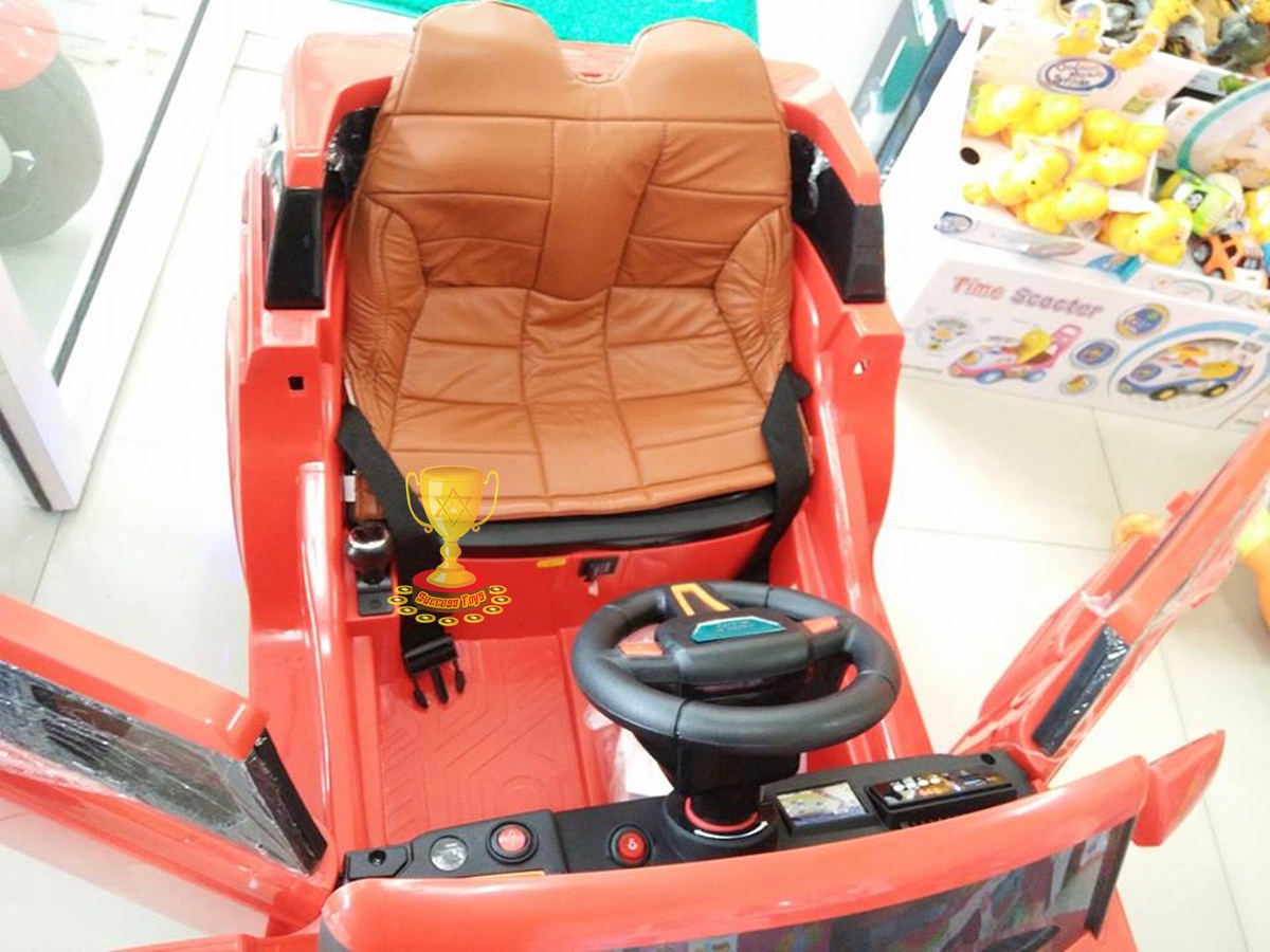 รถแบตเตอรี่เด็กนั่งไฟฟ้า ยี่ห้อ LAND ROVER เบาะหนัง 2m สีแดง