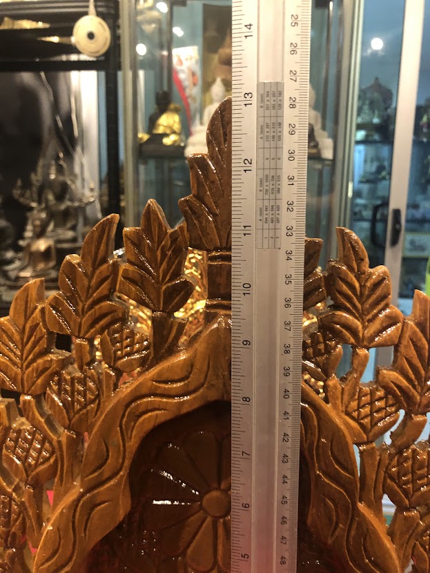 บัลลังก์ไม้สัก 8 นิ้ว