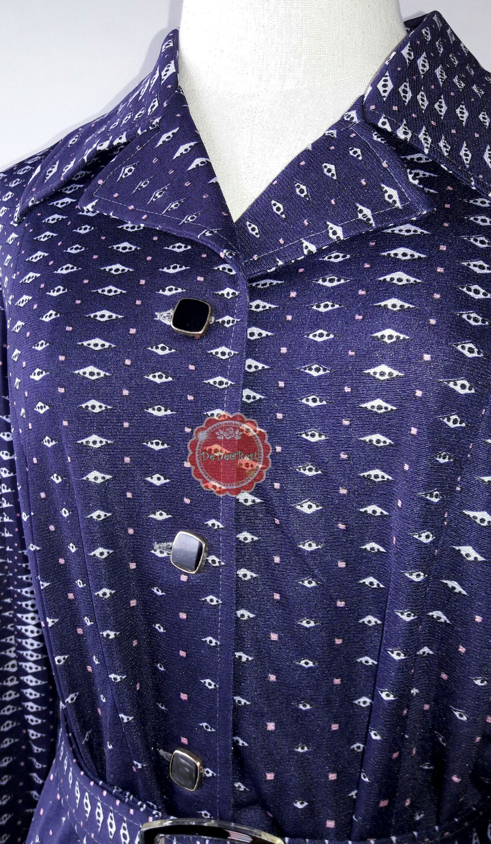 D46:Vintage dress เดรสวินเทจผ้าโพลีสีน้ำเงินลายกราฟฟิค(มีเข็มขัด)