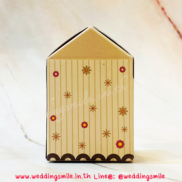 กล่องกระดาษใส่ของชำร่วย บ้านหมี กล่องน้ำตาล เปิดหน้าต่างได้ (10 ใบ/ห่อ ใบละ 3.-) (50 ใบ ขึ้นไป ใบละ 2.50)
