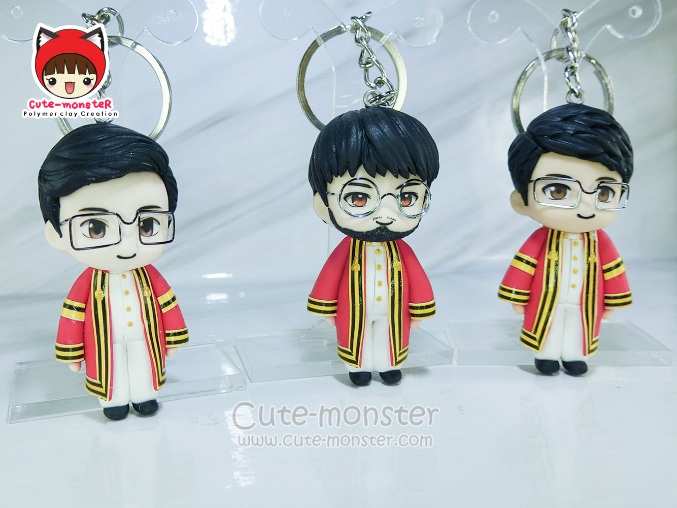 ตุ๊กตาครุยพระจอมเกล้่า ของขวัญรับปริญญา