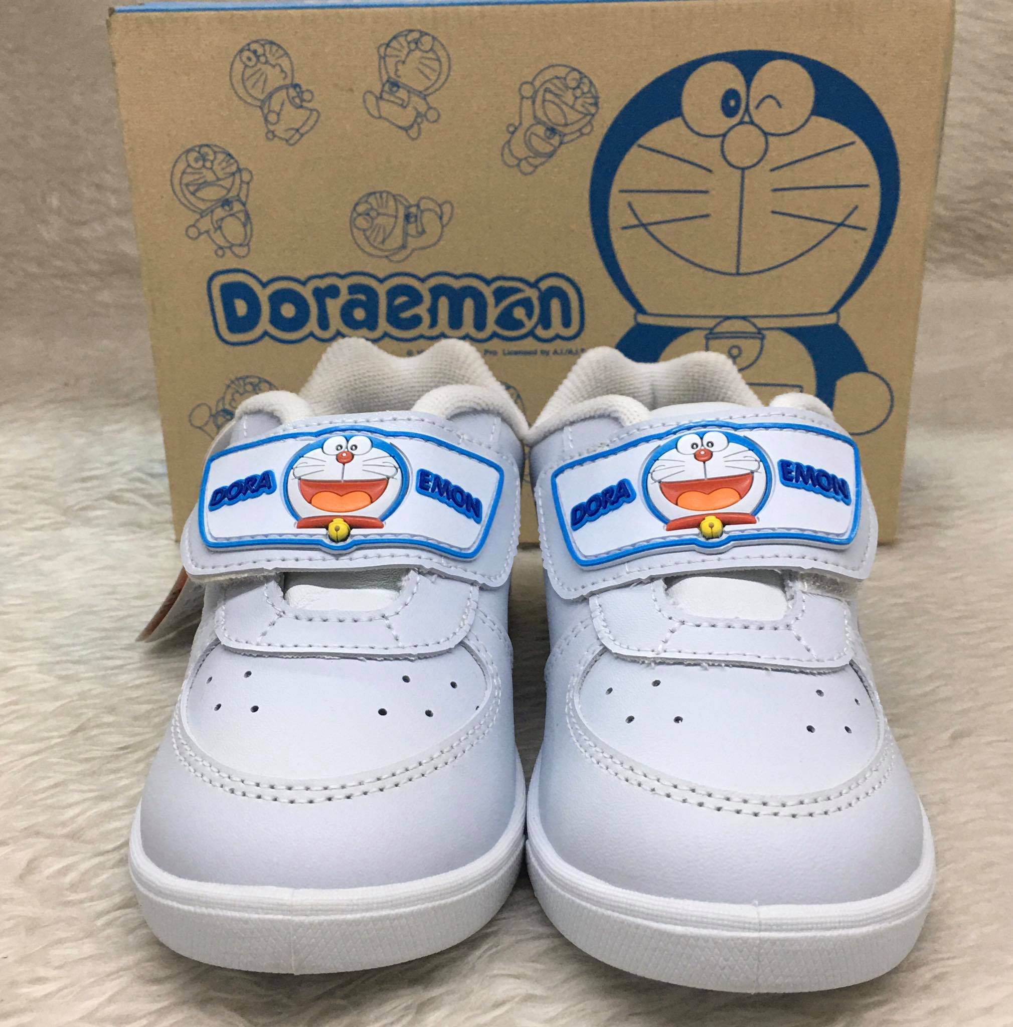 รองเท้าพละเด็กอนุบาล ADDA ลาย Doraemon พร้อมปัก