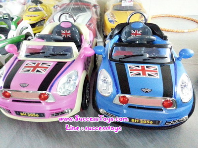 รถแบตเตอรี่เด็กนั่ง รุ่น BH3056 New Mini ลายธงล้อชุบ มี 4 สี เขียว แดง ฟ้า ชมพู