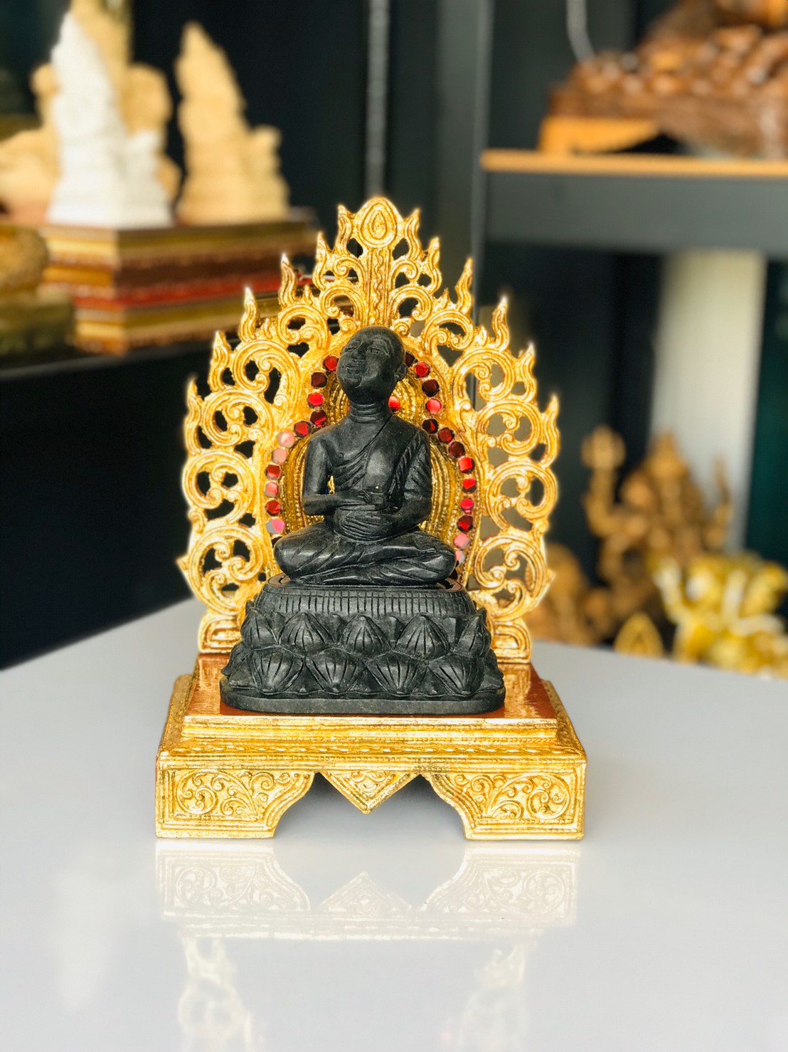 แท่นใบโพธิ์ 4 นิ้ว (งานกระจก)