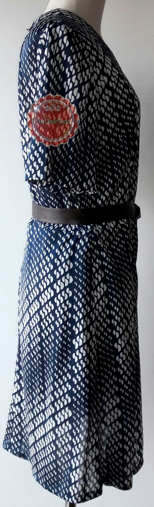 ขายแล้วค่ะ D1:Vintage dress เดรสวินเทจลายกราฟฟิคย้อนยุค ❤