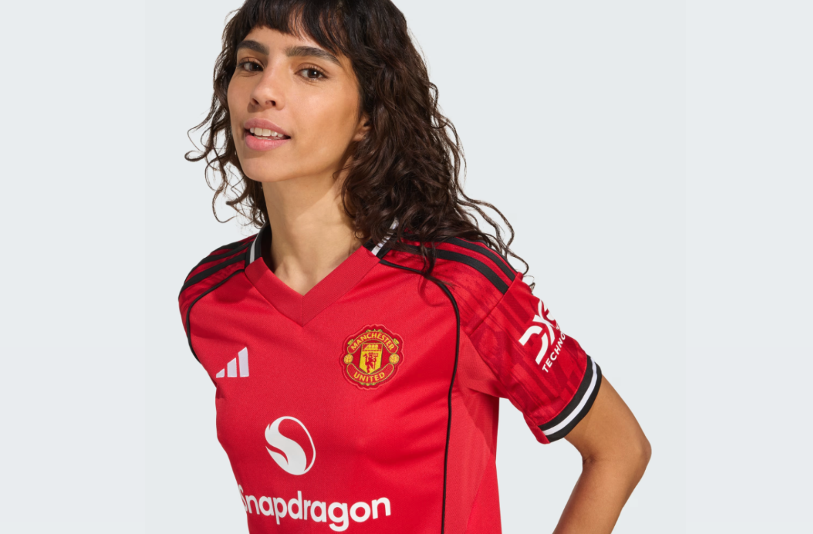 เสื้อผู้หญิงแมนเชสเตอร์ ยูไนเต็ด 2025 2026 ทีมเหย้าของแท้