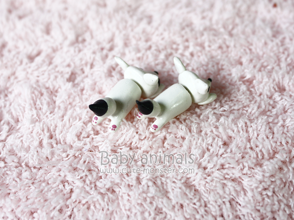 ต่างหูดินปั้น Baby white fox
