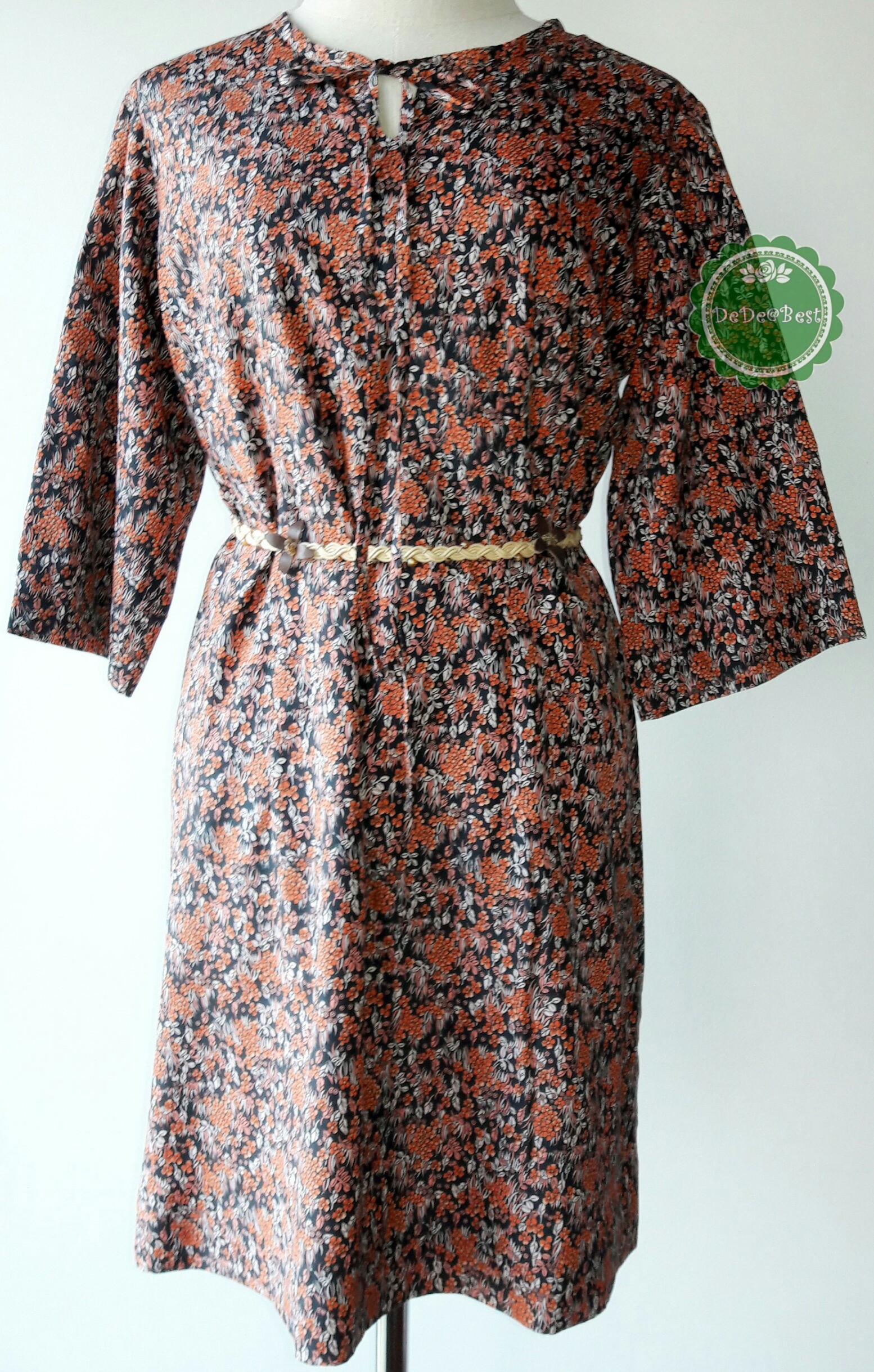 D63:Vintage dress เดรสวินเทจลายดอกไม้สีดำ-สีส้ม คอผูกโบว์ได้