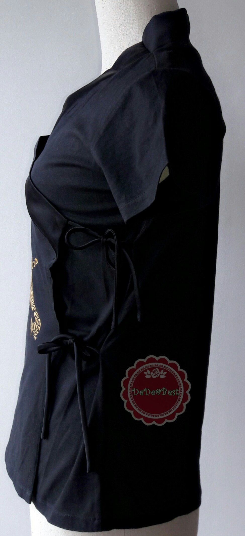 T43:2nd hand top เสื้อสีดำปักลายเสือสีทอง