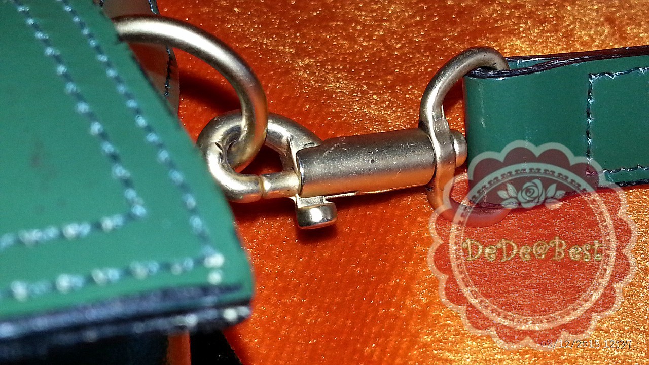 B44:Vintage leather bag กระเป๋าหนังแท้สีเขียวทรงสี่เหลี่ยม/ใส่เอกสาร/สะพาย/ถือ/ถอดสายได้