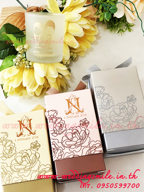 ของชำร่วยงานแต่งงาน A07 แก้วเป็ก กล่องลายกุหลาบ (MD) สั่งซื้อขั้นต่ำ 100 ชิ้น แก้วเป็กใส ชิ้นละ 28.-/ แก้วฟรอส ชิ้นละ 32.-