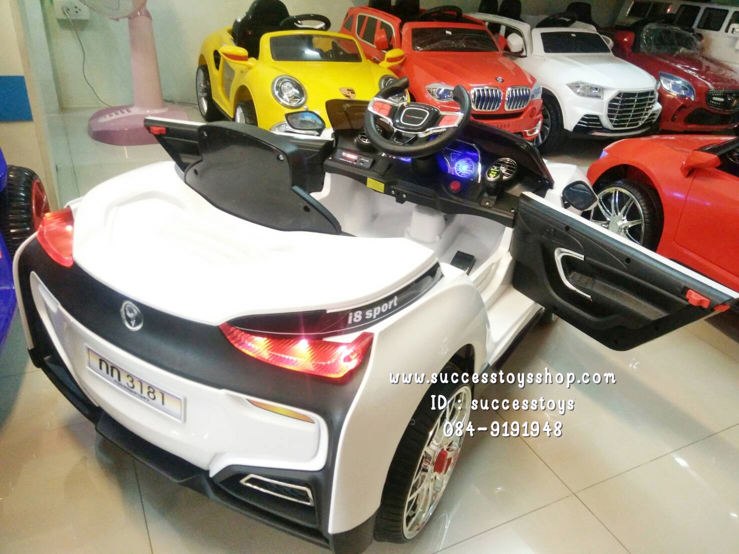 3181W รถแบตเตอรี่ไฟฟ้า BMW I8 2 มอเตอร์ สีขาว