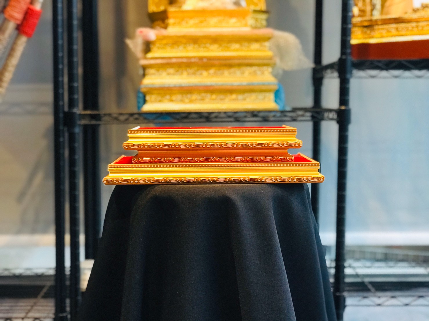 แท่นไม้กรอบรูป 9 นิ้ว (ย่อมุม)