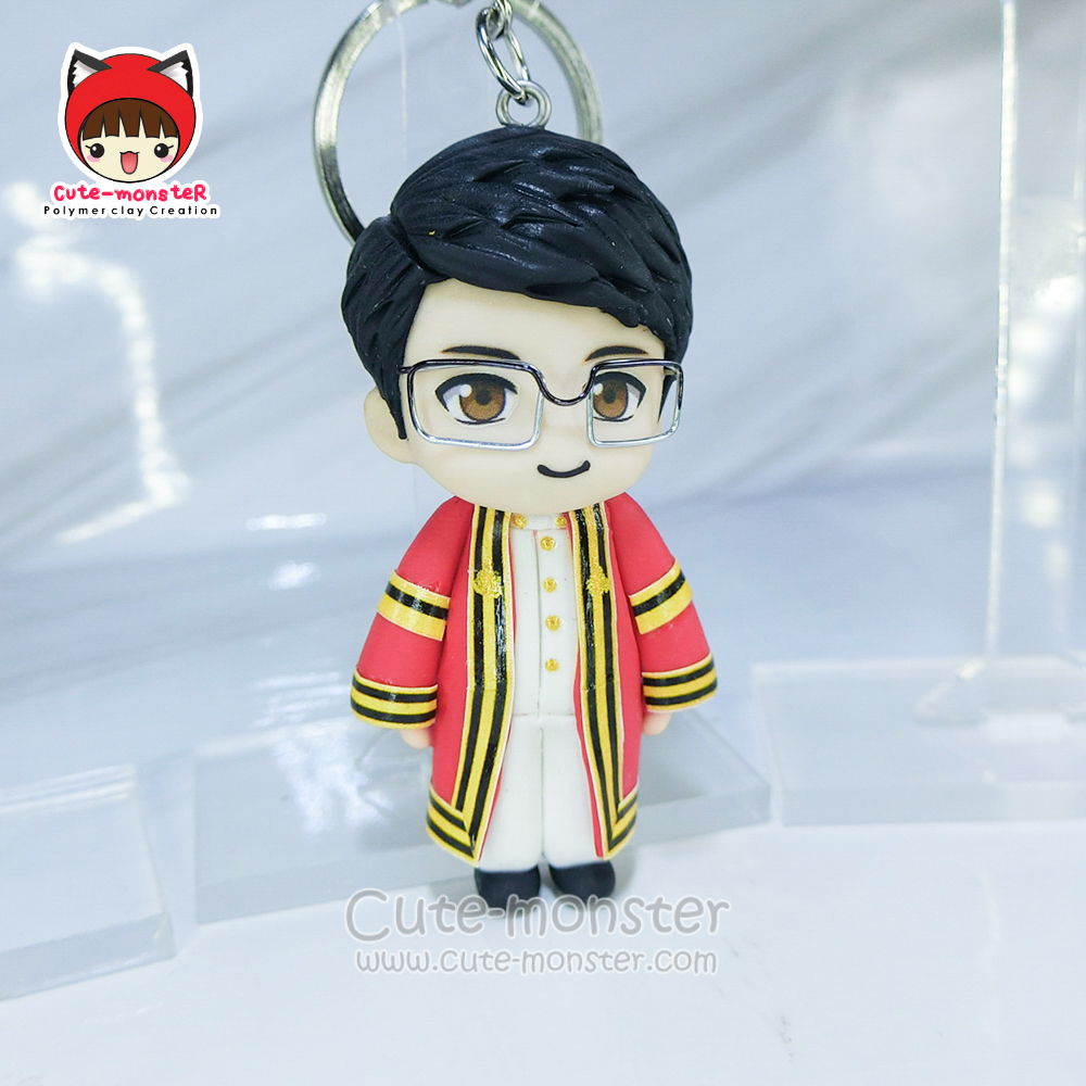 ตุ๊กตาครุยพระจอมเกล้่า ของขวัญรับปริญญา