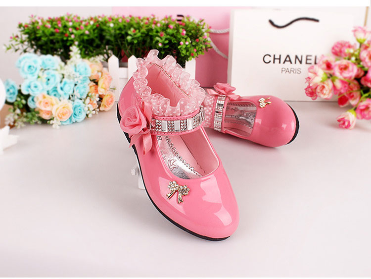 รองเท้าคัชชูเด็กหญิง หนังแก้วสีชมพู สายเพชร สวยหรู Size 21-37