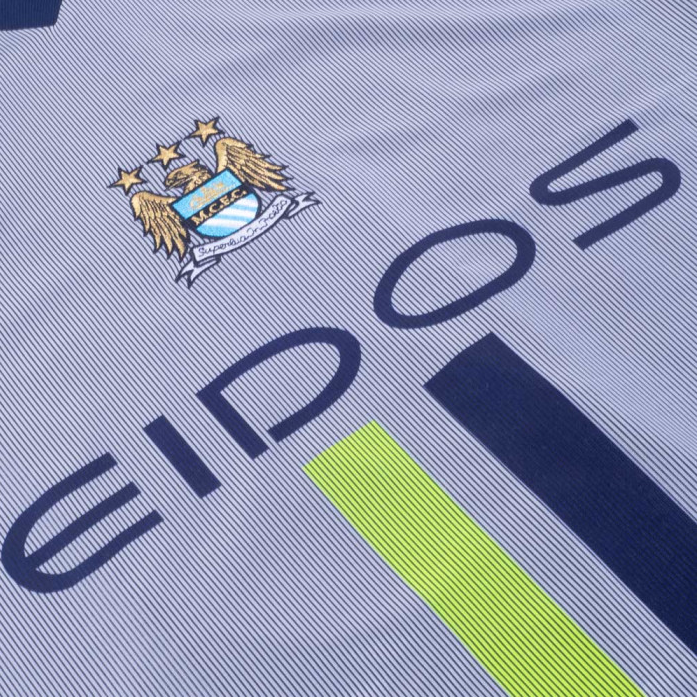 เสื้อเรทโรย้อนยุคแมนเชสเตอร์ ซิตี้ 2000 Away Haaland No 15 ของแท้