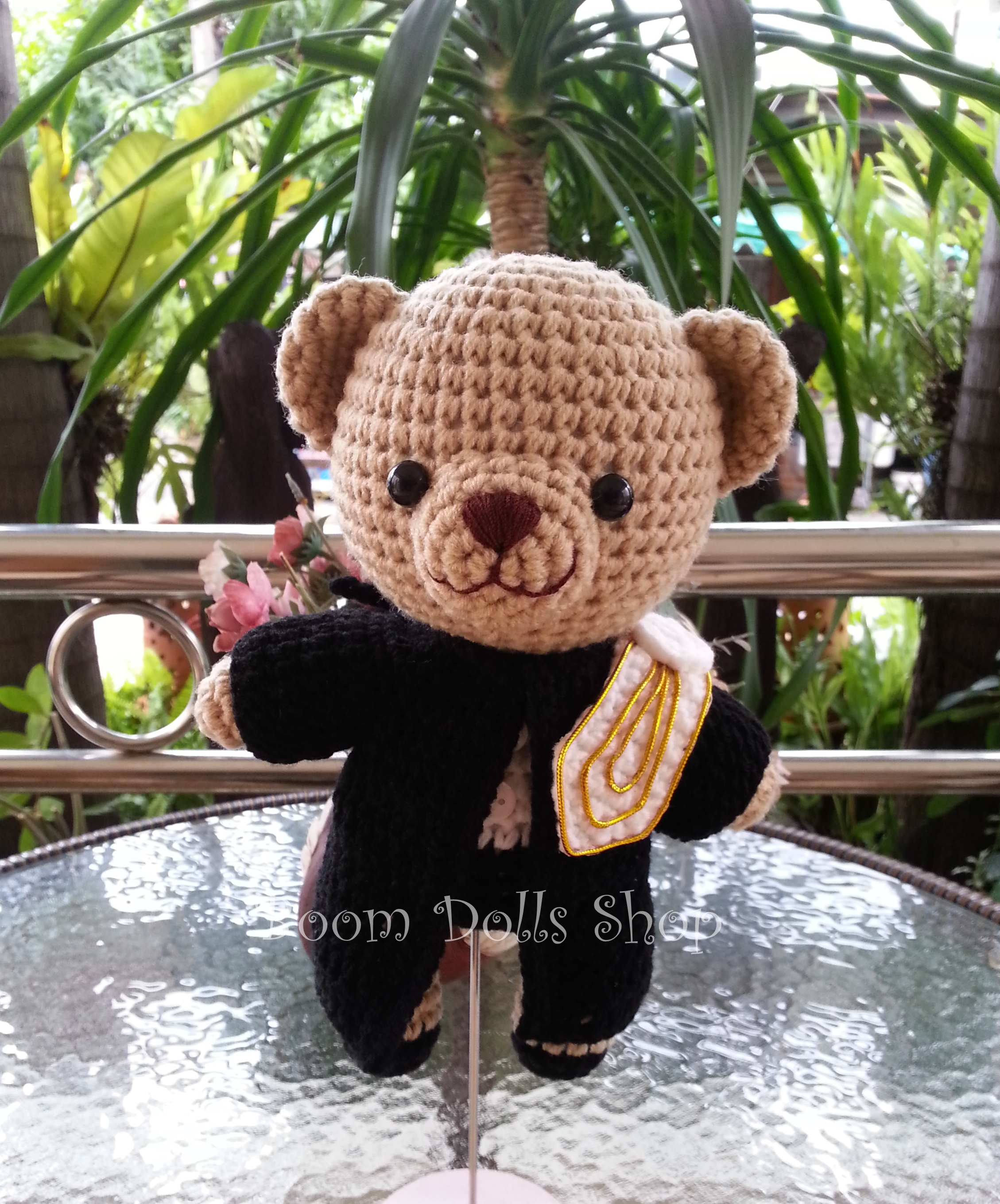 ตุ๊กตาถักรับปริญญา ครุยเนติ ขนาด 9 นิ้ว