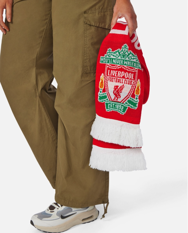 ผ้าพันคอลิเวอร์พูล Women Crest ของแท้