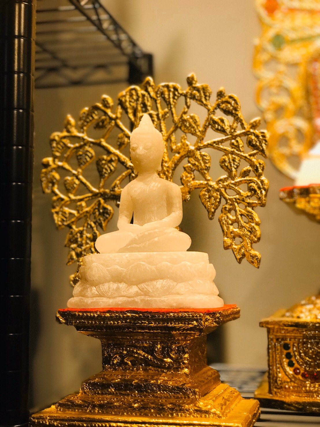 แท่นพระทรงต้นโพธิ์ 4 นิ้ว (งานโลหะ)