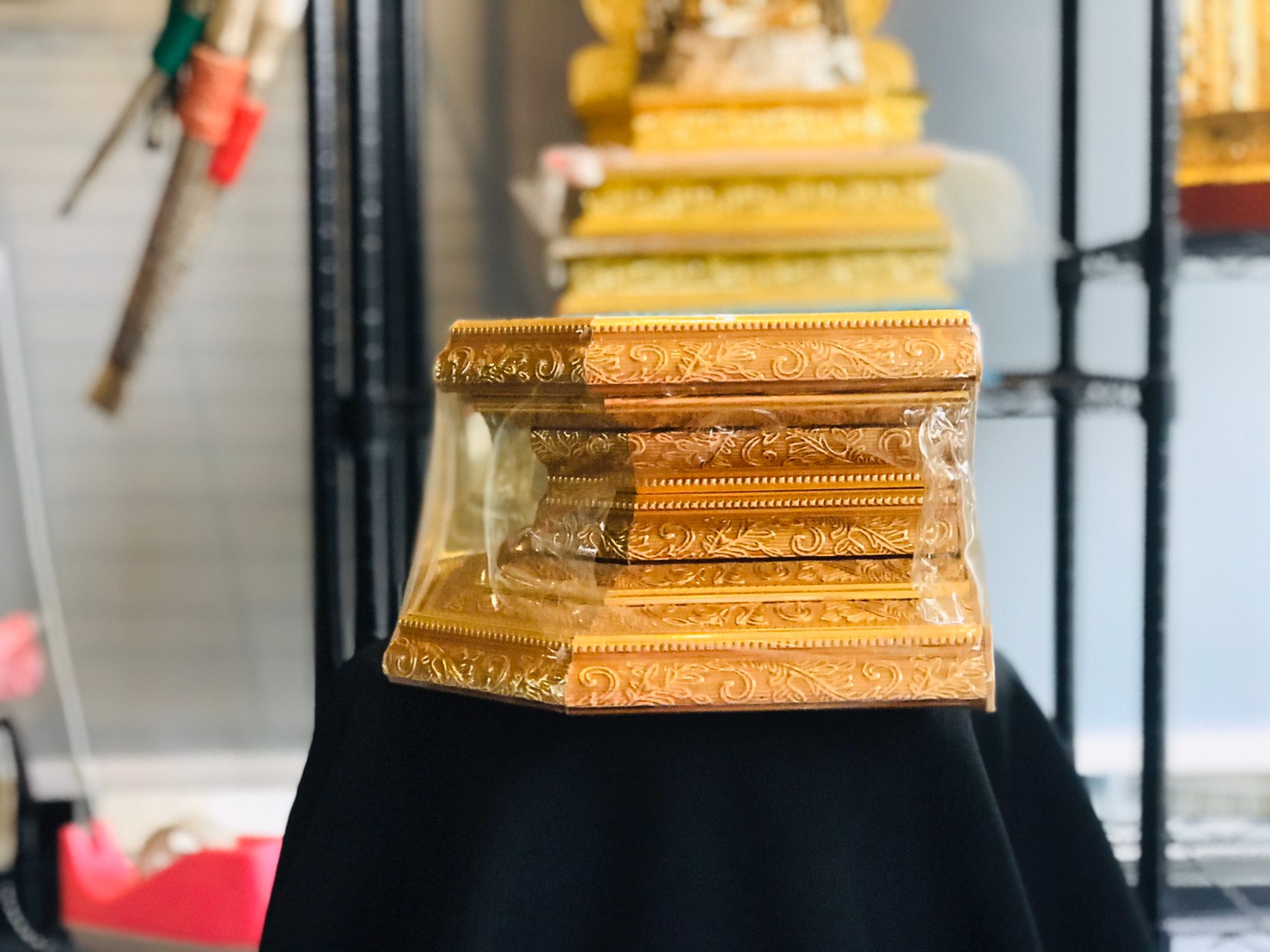 แท่นไม้กรอบรูป 10 นิ้ว 5 เหลี่ยม