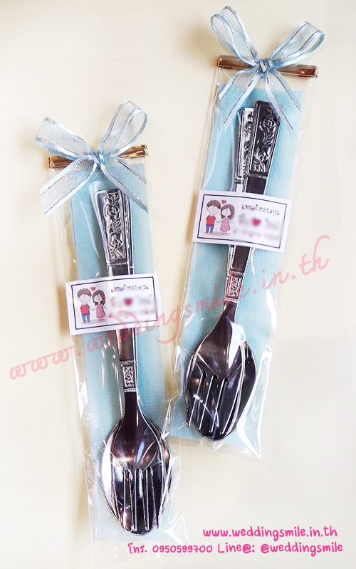 ของชำร่วย, ของชำร่วยงานแต่งงาน, ช้อนส้อมแจกงานแต่งงาน, ช้อนส้อม , ช้อนกาแฟ, ส้อมขนม, ช้อนส้อมเล็กในกล่องไม้, แจกของชำร่วยงานแต่งงาน, ช้อนส้อมแจกงานแต่งงาน, ข้อนส้อมสแตนเลส, ช้อนส้อมแสตนเลสแจกงานแต่งงาน