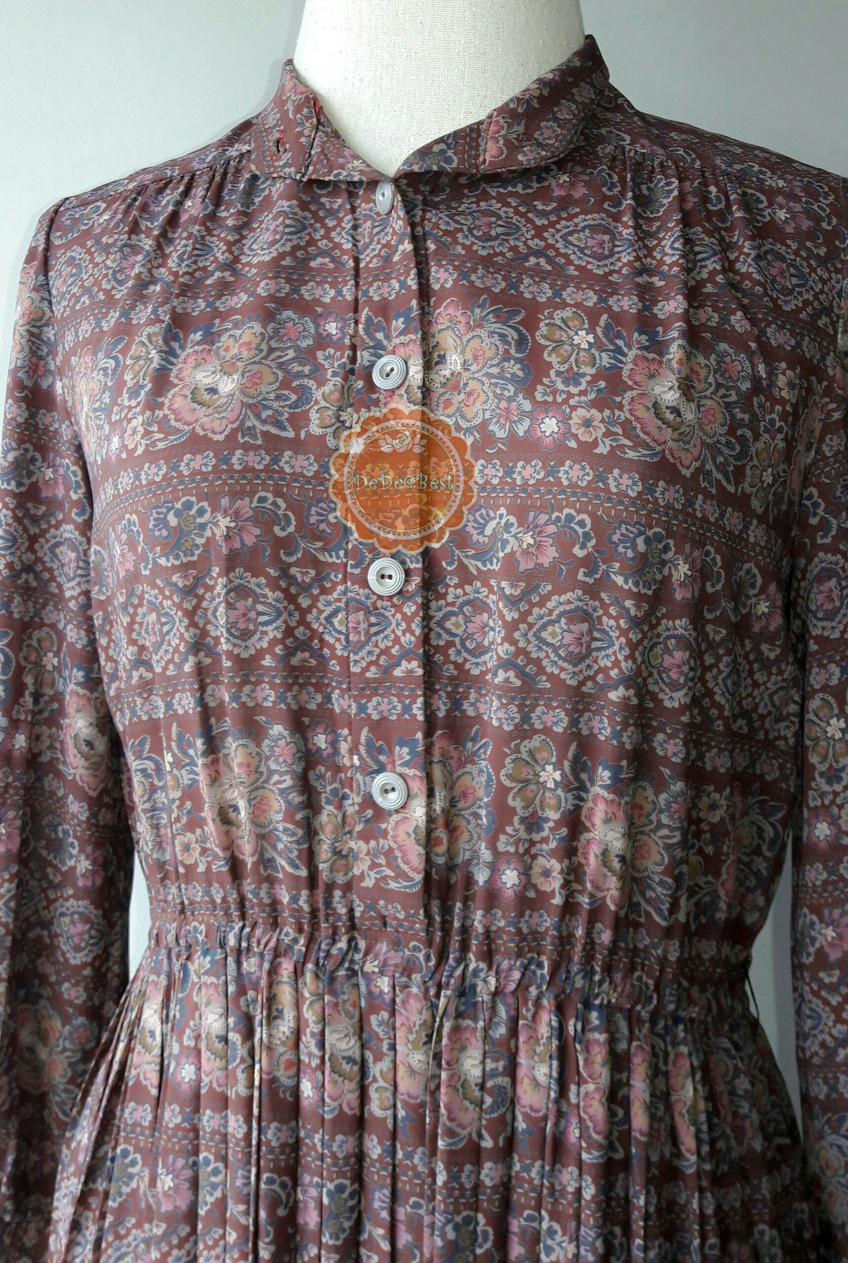 ขายแล้วค่ะ D60:Vintage dress เดรสวินเทจ โทนสีน้ำตาล ลายกราฟฟิคและดอกไม้❤