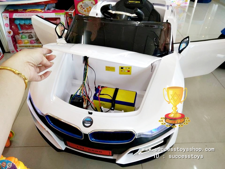 รถแบตเตอรี่เด็กนั่งไฟฟ้า รุ่น LN5880W ยี่ห้อ BMW 2M