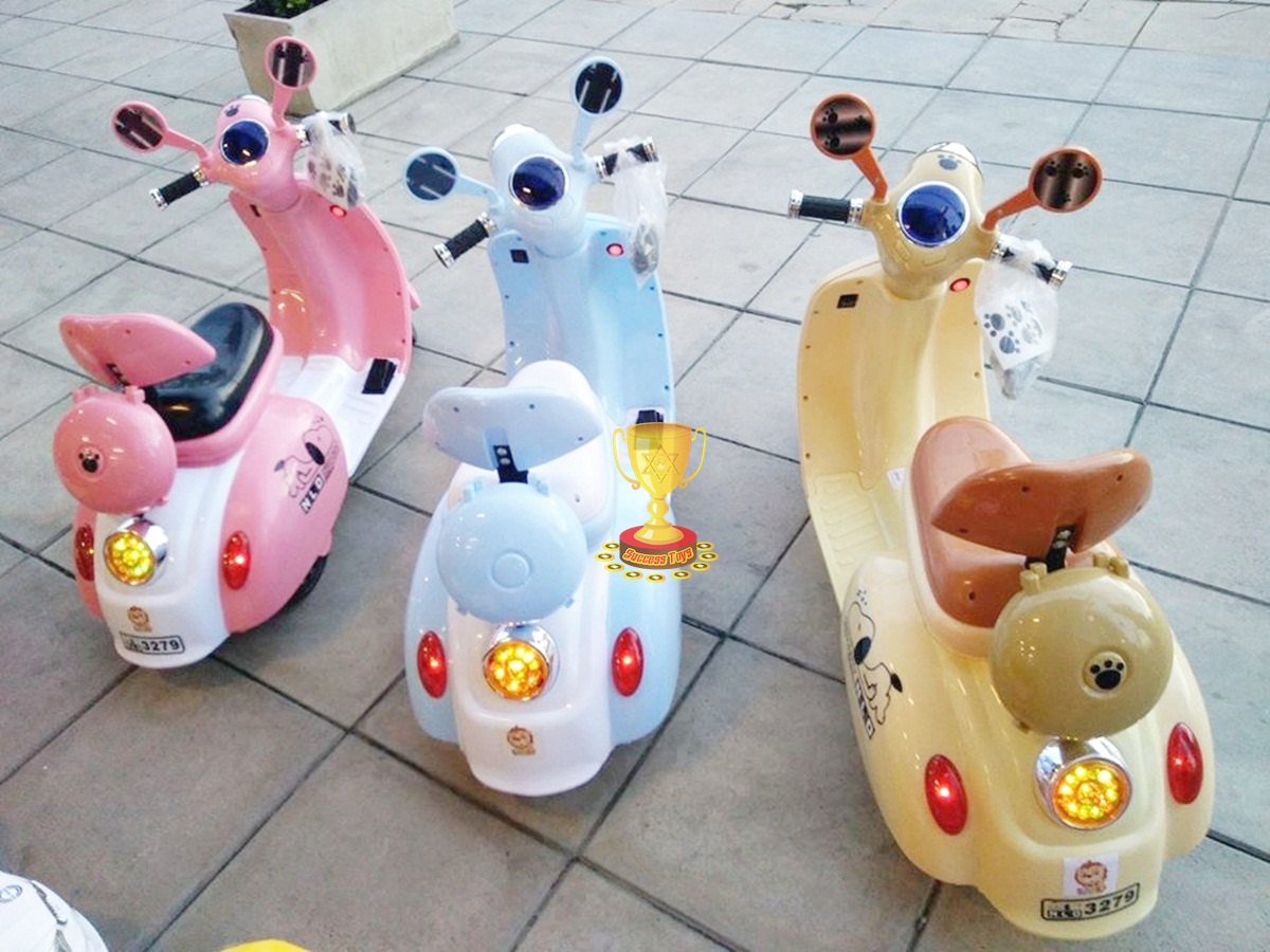 รถมอเตอร์ไซค์สนู๊ปปี้ มี 3 สี : ชมพู ฟ้า ครีม