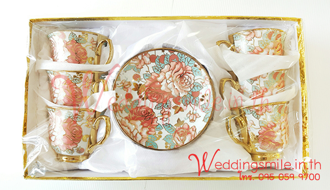 ของรับไหว้ ชุดแก้วกาแฟลงทองใหญ่ พร้อมจานรองแก้ว ชุดละ 55.-