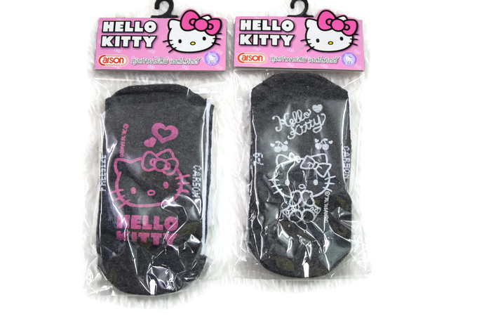 ถุงเท้านักเรียนคาร์สันลาย kitty สีขาวพื้นเทา