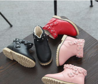 รองเท้าบูสเเดง158