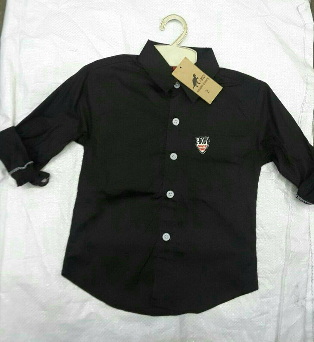 เสื้อเชิ๊ตสีดำเด็กชาย เบอร์ 2-16