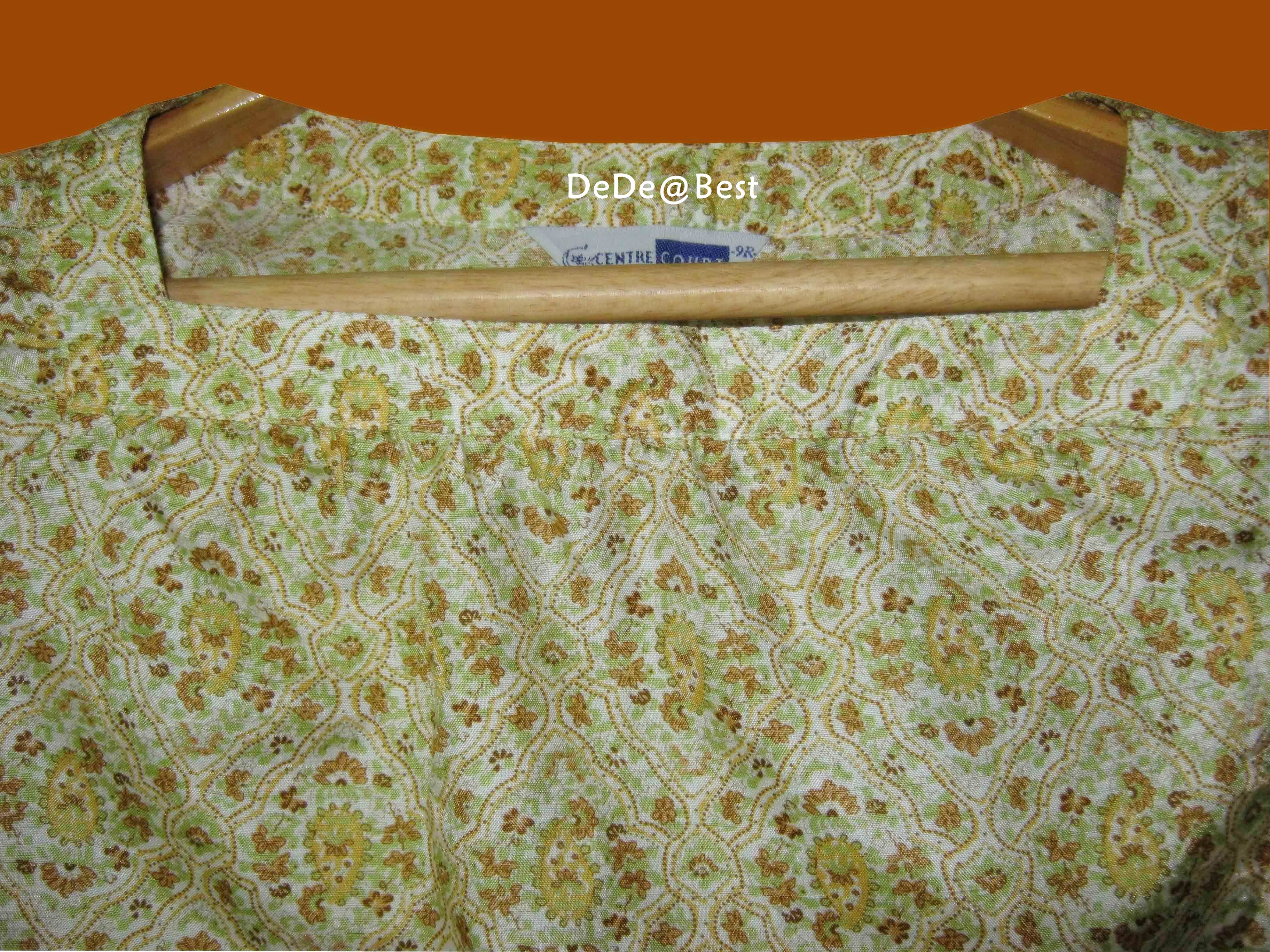 ขายแล้วค่ะ T18:Vintage top เสื้อผ้าไหมสีครีม ลายกราฟฟิคโบราณ สวยจริงค่ะ❤