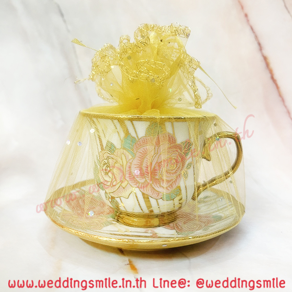 ของรับไหว้ ชุดแก้วกาแฟลงทองใหญ่ พร้อมจานรองแก้ว ชุดละ 55.-